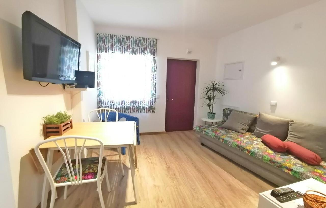 라고스 A41 - Olive Tree Street 1 Bed Flat 아파트 외부 사진
